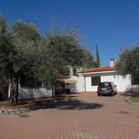 Chiara - Colline Di Andora Villa